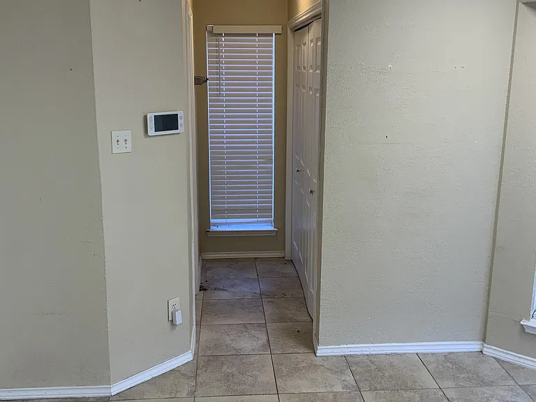 705 Little Fox Ln — Photo 48