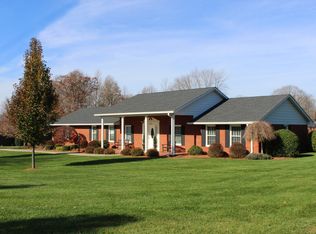 2249 W Bobwhite Dr, Scottsburg, IN 47170