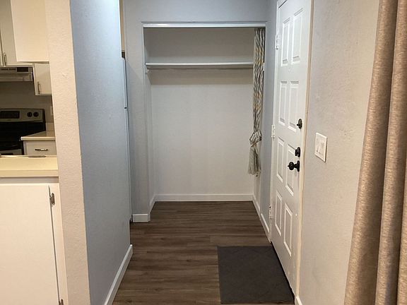 2nd image of 29626 Red Oak Ct APT 17