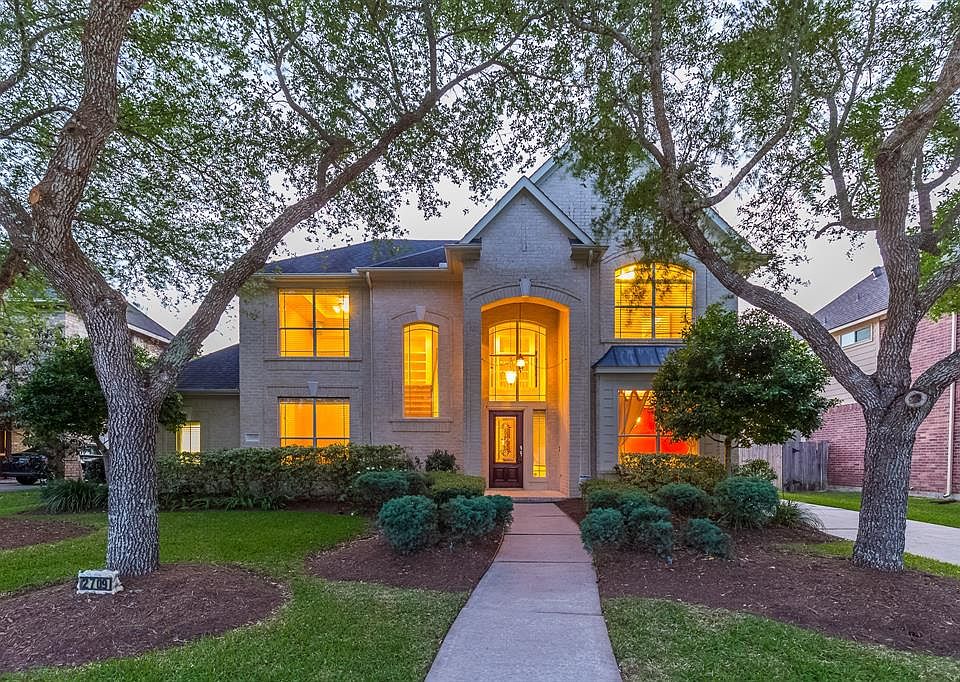 1st image of 2709 Drywood Creek Dr