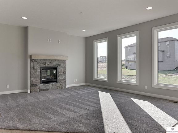 5th image of 11310 N 169th St