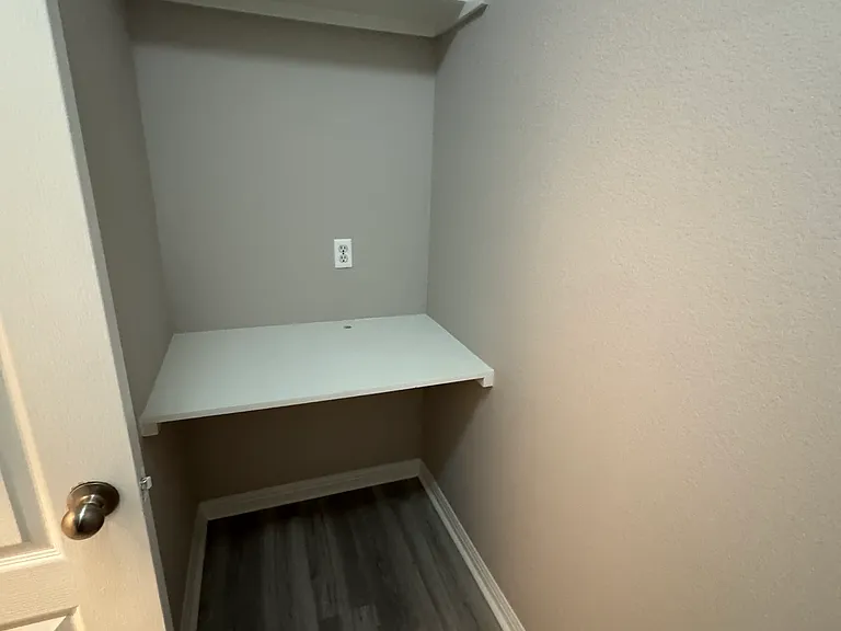 3200 Pinnacle Cv #B — Photo 18