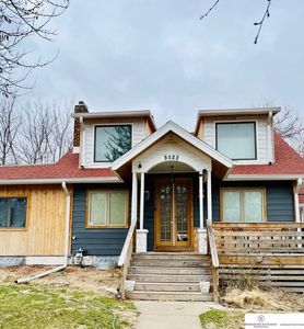 3022 Bondesson St, Omaha, NE, 68112