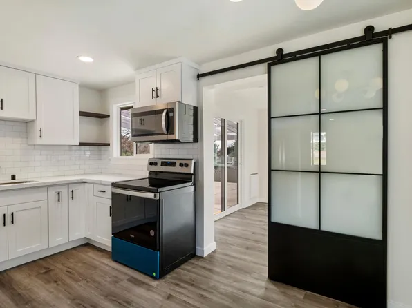 551 Index Pl NE, Renton, WA 98056