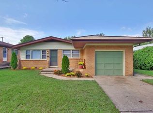 1807 N Westridge Dr, Wichita, KS 67203