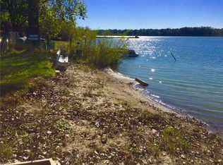 110 Lakeview Ct, Chippewa Lake, OH 44215