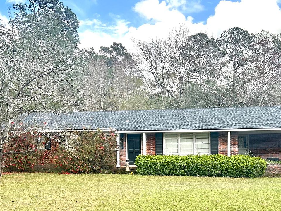 1105 Thomwal St, Valdosta, GA 31602 | Zillow