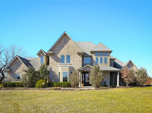 29118 S State Route Tt, Harrisonville, MO 64701
