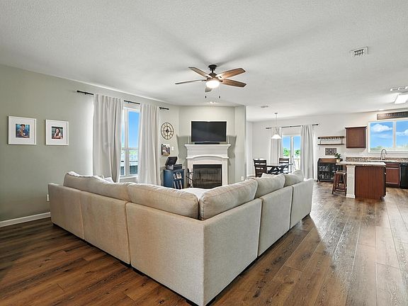 5th image of 10525 Wild Meadow Way