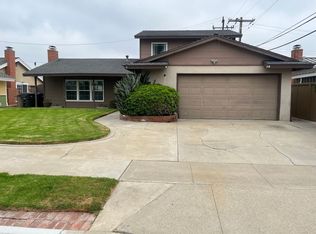 8141 Kingfisher Dr, Huntington Beach, CA 92646