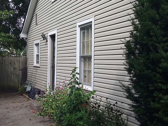 4th image of 615 Owen Ct
