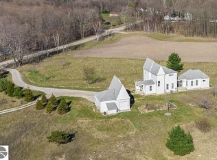 5613 Division, Darlington, IN 47940