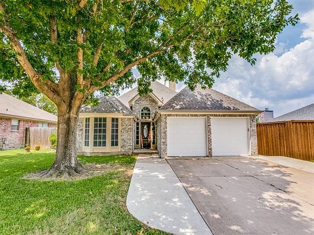 1st image of 10500 Bing Dr