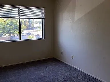 2621 E Harvard St #2 — Photo 9