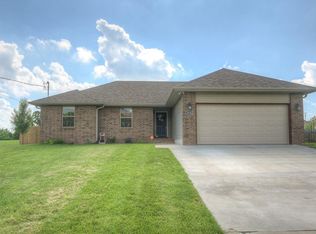 2924 S Oliver Ave, Joplin, MO 64804