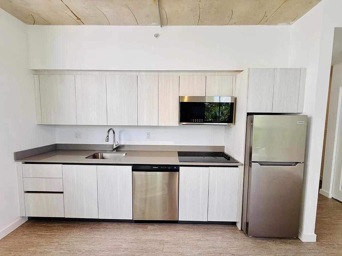 Photo 2 of 18 - 726 NW 3rd St #207 - Miami, FL Unit Photo - 726 NW 3rd St #207