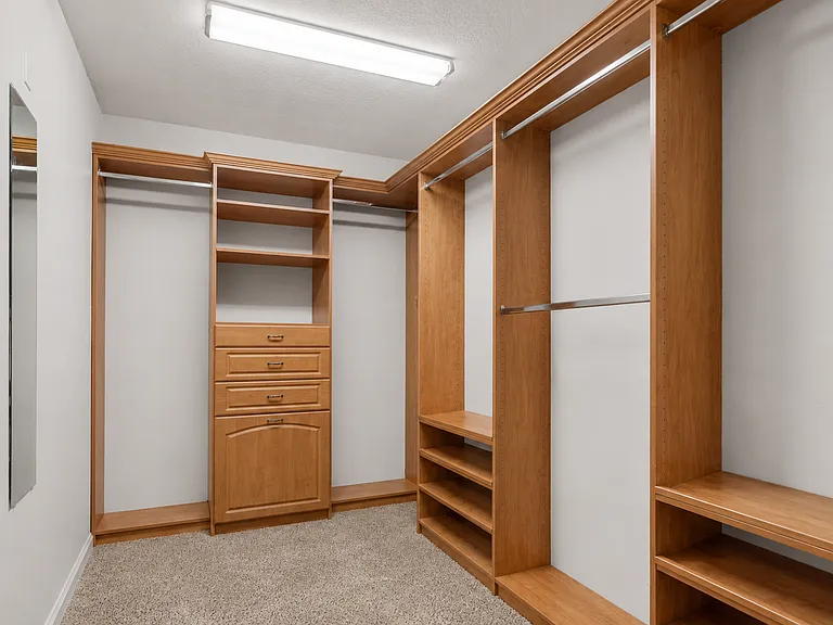3680 Creswick Cir #17-I — Photo 4