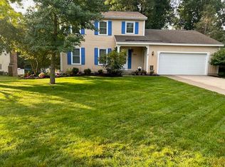 6486 Scarborough Dr SE, Ada, MI 49301