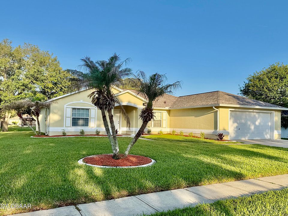 1st image of 67 Spinnaker Cir