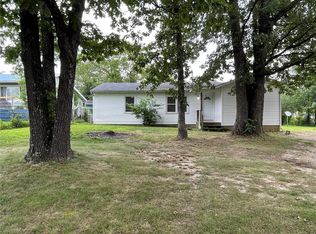 22070 Highway Y St, Saint Robert, MO 65584