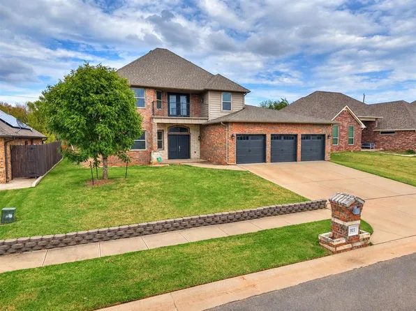 921 Siena Springs Dr, Norman, OK 73071