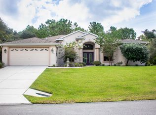 26 Bells Of Ireland Ct, Homosassa, FL 34446