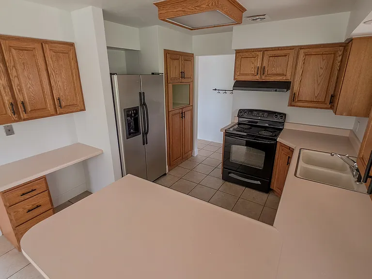 2222 E 6525 S — Photo 10