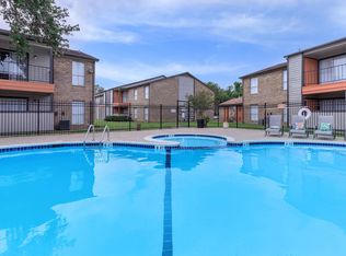 CrescentWood Apartments, Clute, TX 77531