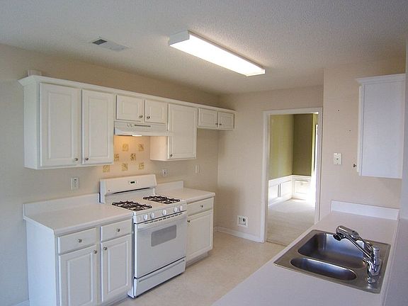 5th image of 530 Drifton Way