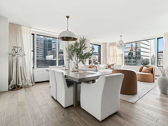 3rd image of 117 E 57th St APT 22H