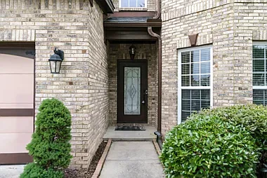 4 bed, 2.5 bath, 2622 sqft, $2,900 — Photo 4