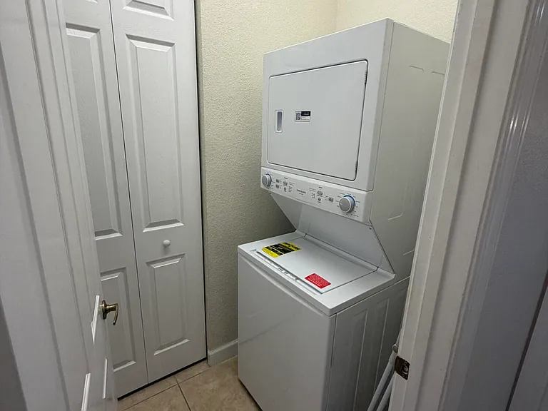 8079 NW 127th Ln #2-F — Photo 20