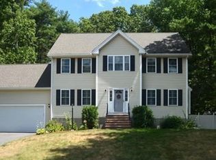 15 Brown Ave, Burlington, MA 01803
