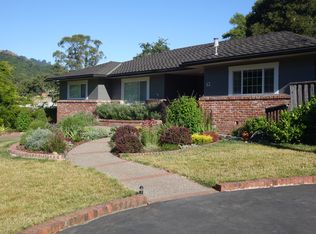 43 Acacia Dr, Orinda, CA 94563