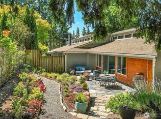 15300 NE 15th Pl #1, Bellevue, WA