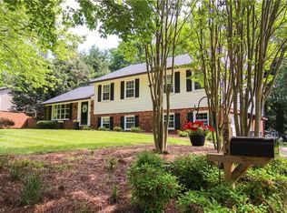 253 Flintshire Rd, Winston Salem, NC 27104