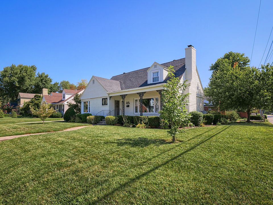 1st image of 2127 Griffith Pl W