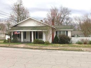 404 E 3rd St, Sheffield, AL 35660