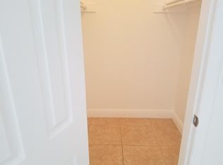 1000 SE 3rd St APT 3, Deerfield Beach, FL 33441