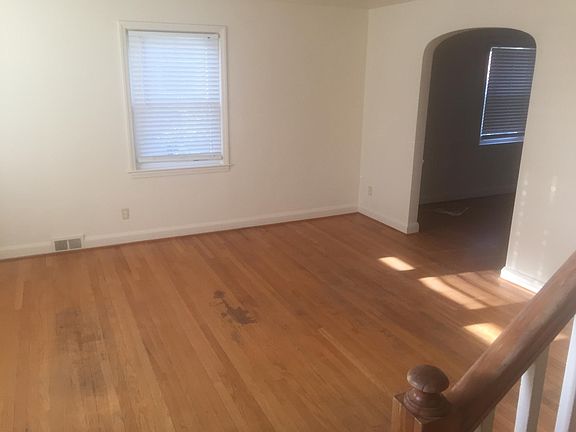 Family Room, Extra Windows