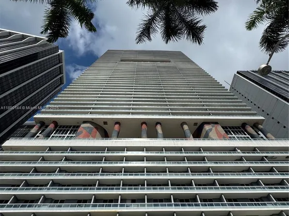 50 Biscayne Blvd APT 504, Miami, FL 33132