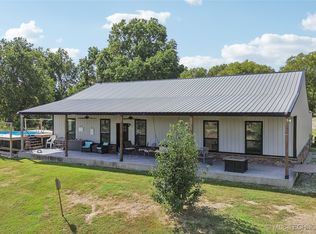 10520 E 450th Rd, Claremore, OK 74017