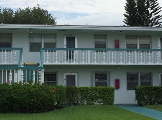 141 Canterbury Pl #F, West Palm Beach, FL 33414