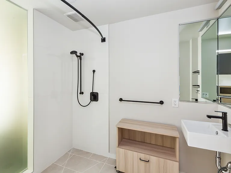 TL Residences — Photo 11