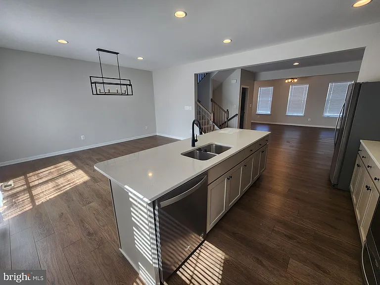 12 Stafford Pl — Photo 10
