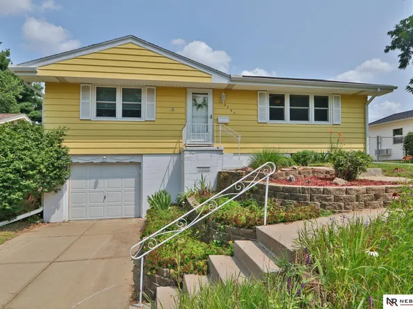 2737 S 48th Ave, Omaha, NE 68106