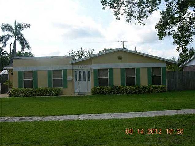 1st image of 19145 Bel Aire Dr