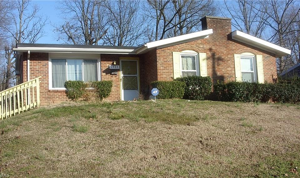 1st image of 1903 Belcrest Dr