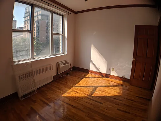 Rented by City Connections Realty | media 50