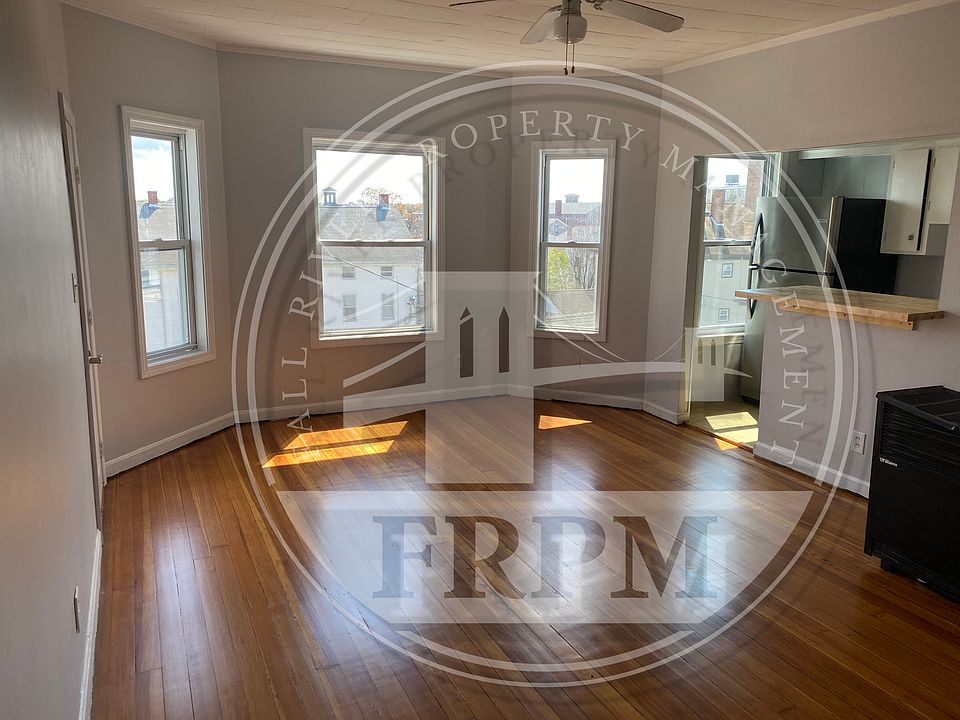 1st image of 119-121 Tremont St #3B-1Ba
